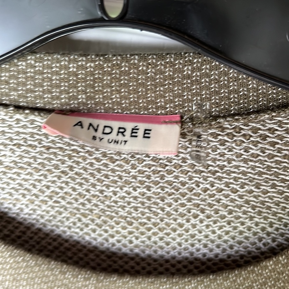 Casual Top - image 2